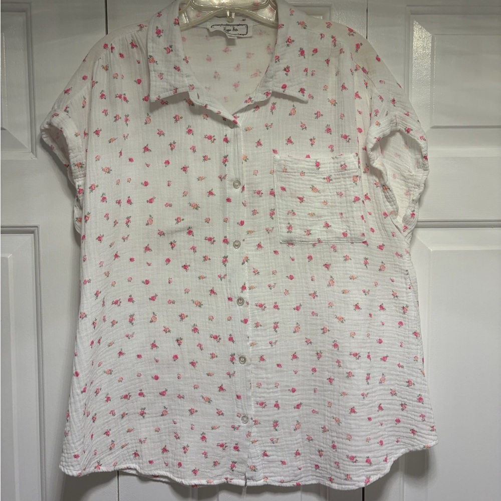 Hippie Rose White and Pink Flowers Button Down Shirt, size XL
